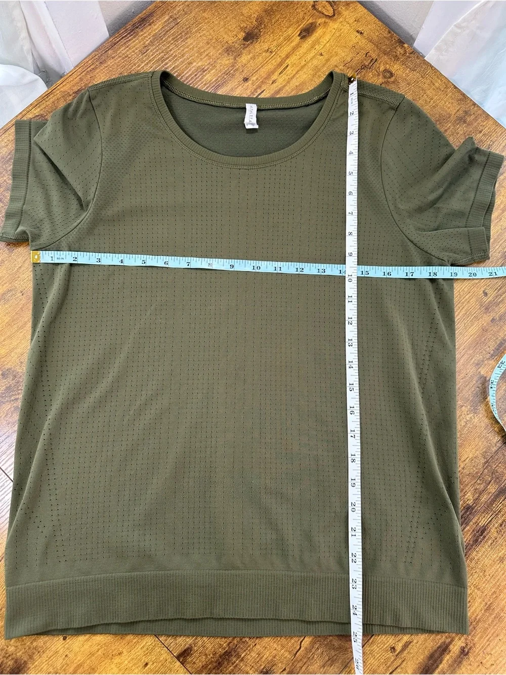 Athleta In Motion Seamless Tee, Glacier Olive Green, Large